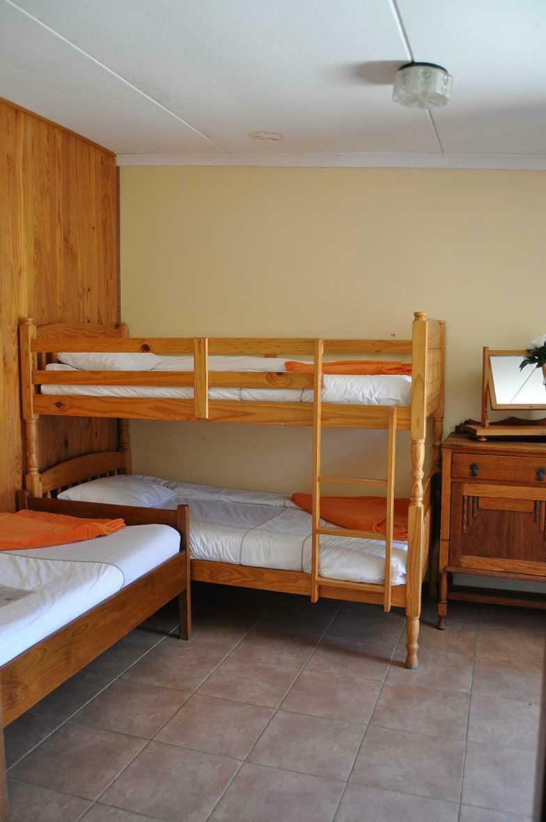 Obelix Guesthouse Людериц Экстерьер фото